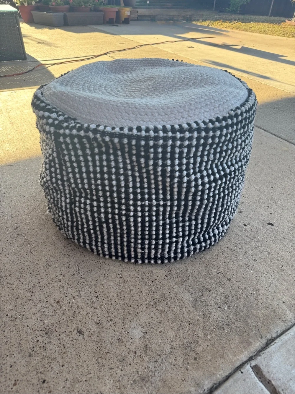 Homegoods handwoven round